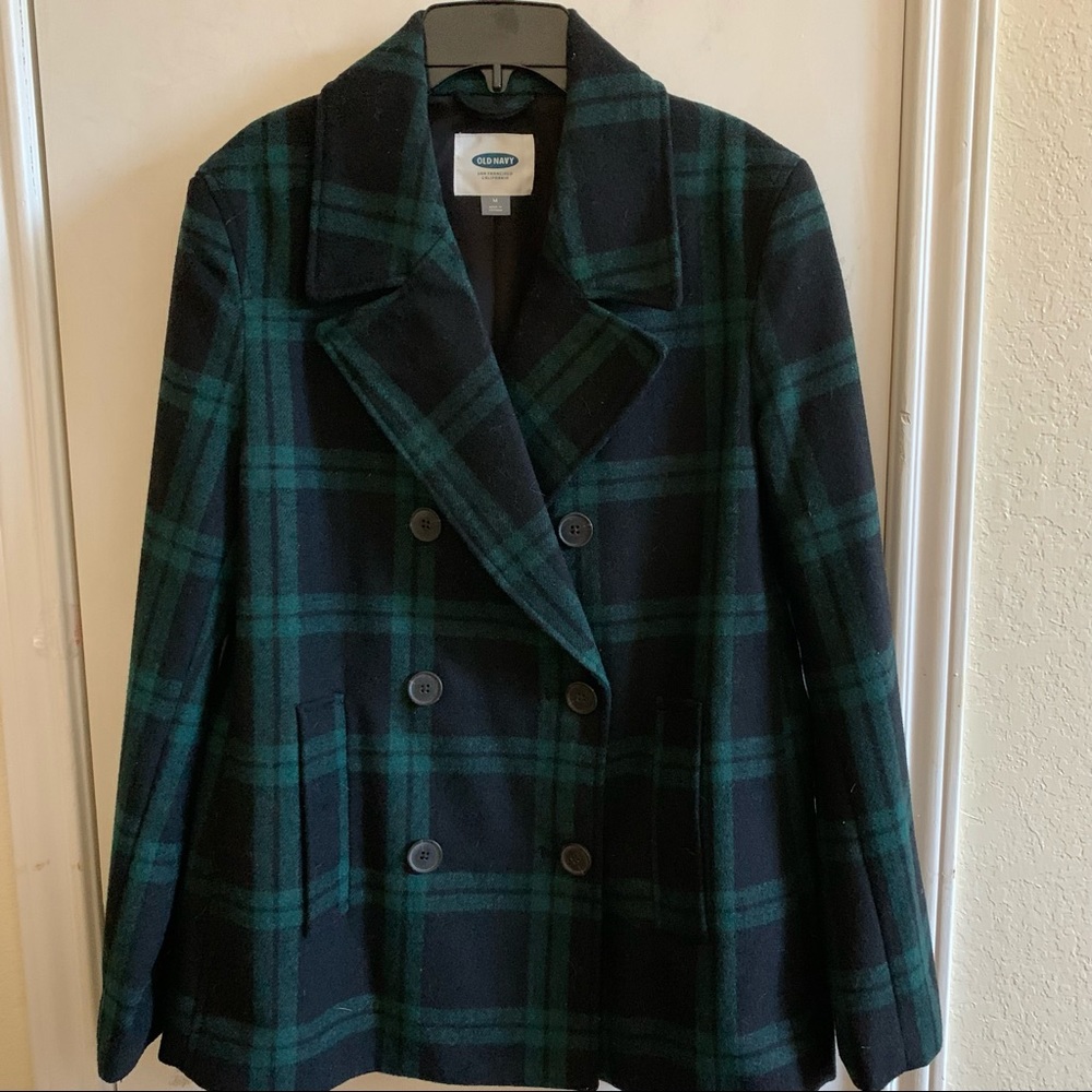 NWT Old Navy beautiful plaid jacket, size M.